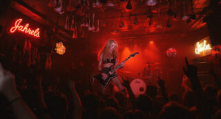 «Runaway» de Sophie Lloyd (con Michael Starr)