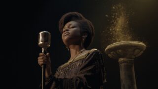 Die rohe Kraft der Verletzlichkeit in „Pedestal (LIVE)“